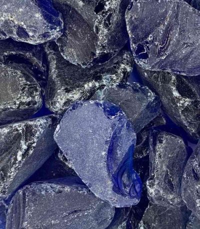 Rocce e bozze di vetro