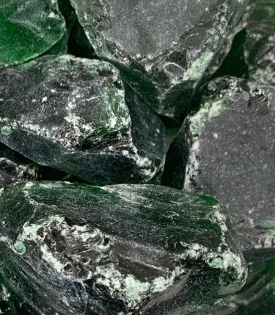 Rocce e bozze di vetro